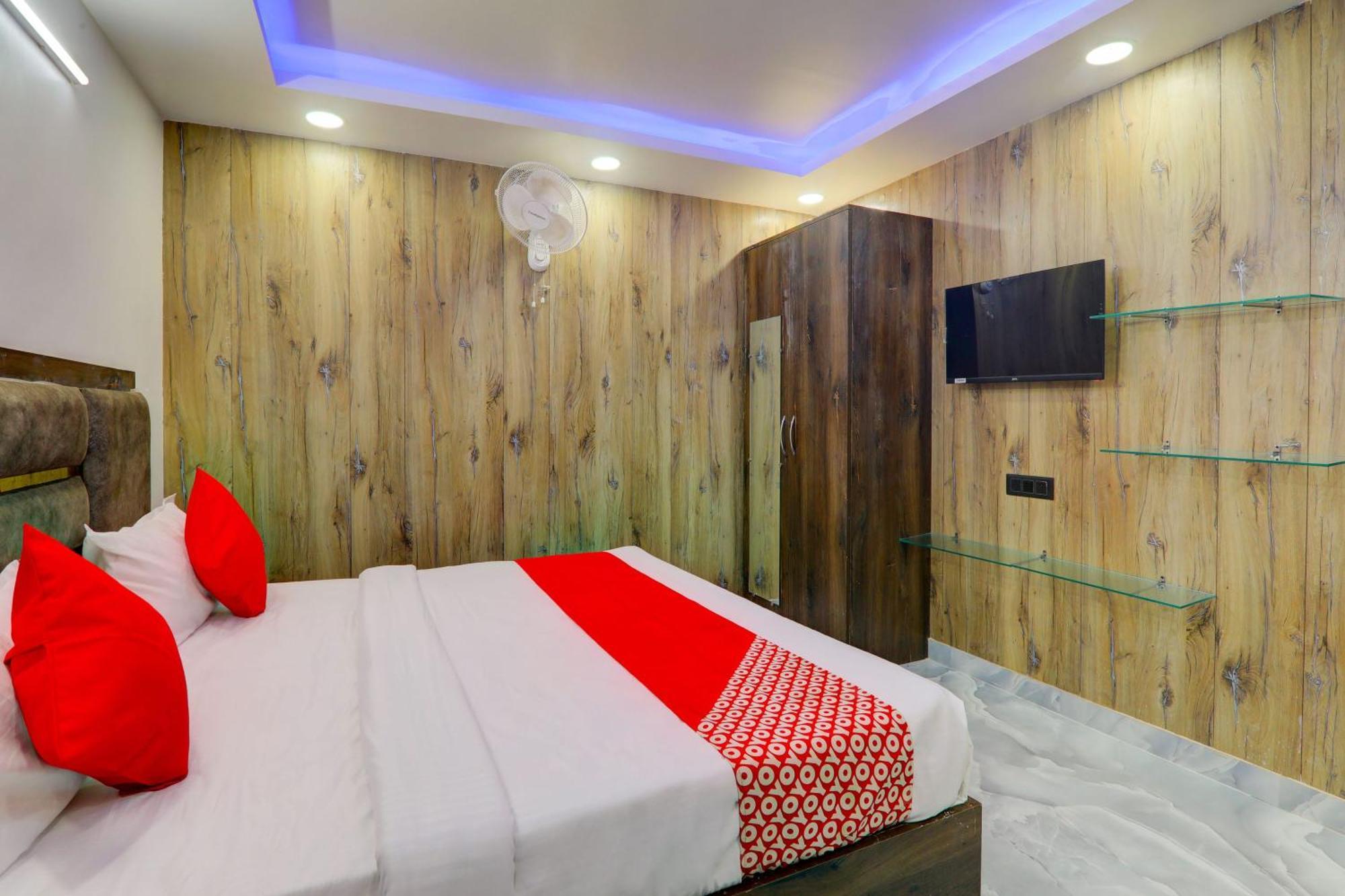 Super O Love Hotel 4*